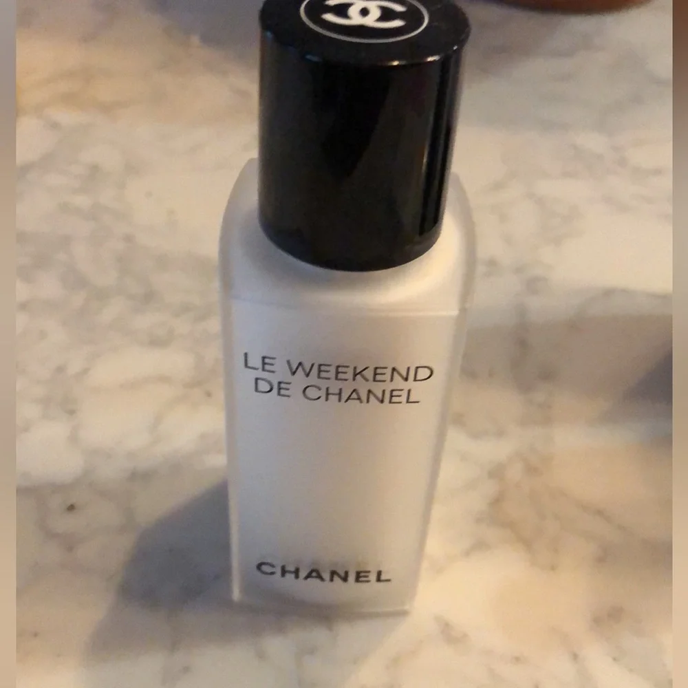 Chanel blush/skincare bundle
